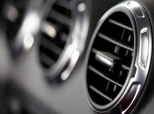 Cách khử mùi điều hòa xe ô tô