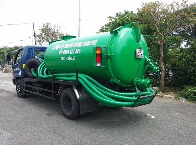 Rút hầm cầu Huyện Cần Đước