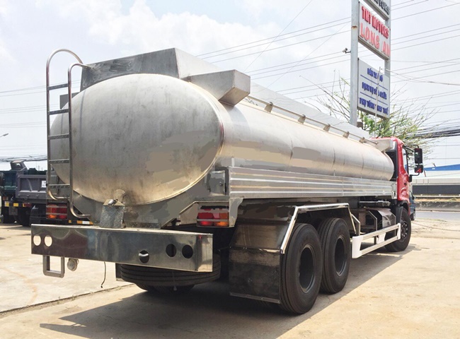 Cho thuê xe bồn vận chuyển bùn sinh hoạt, bùn vi sinh, vận chuyển chất thải