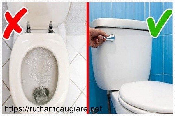 Thông bồn cầu ngồi xổm tại nhà