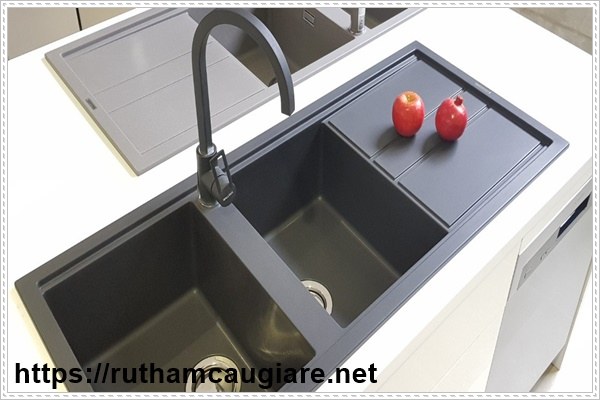 Bồn rửa bát bị trào ngược thì phải làm gì?